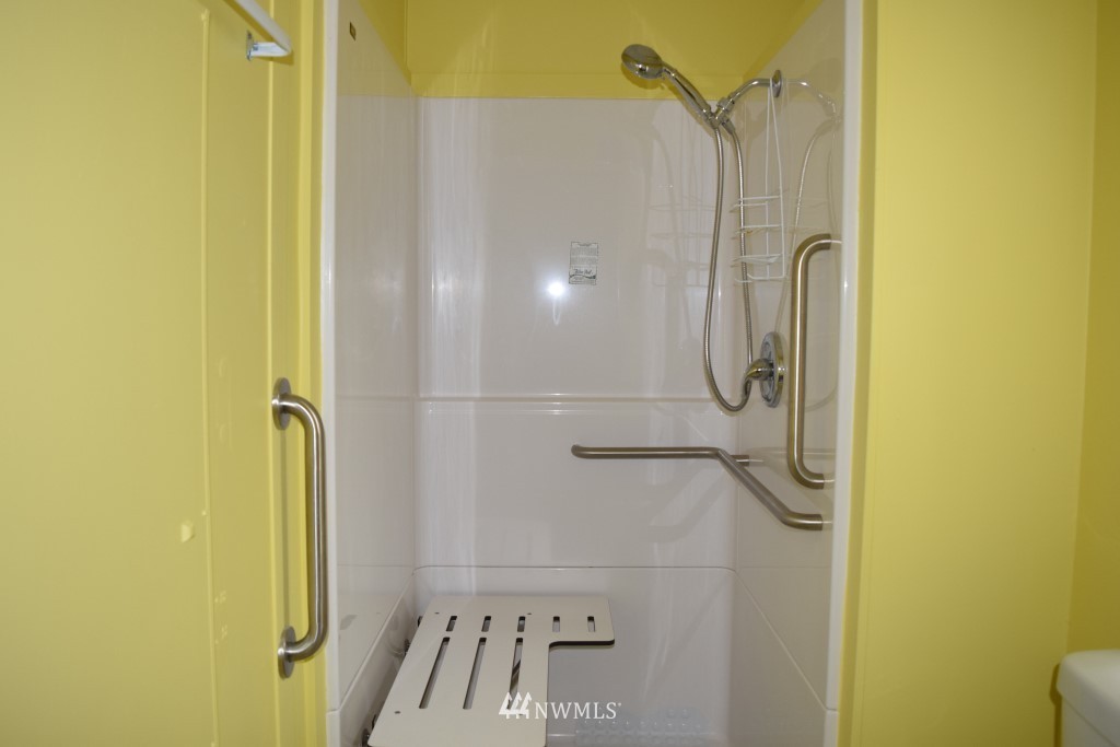 271 Romerman Road, Unit 10 Chehalis, WA 98532 - Photo 9 of 10