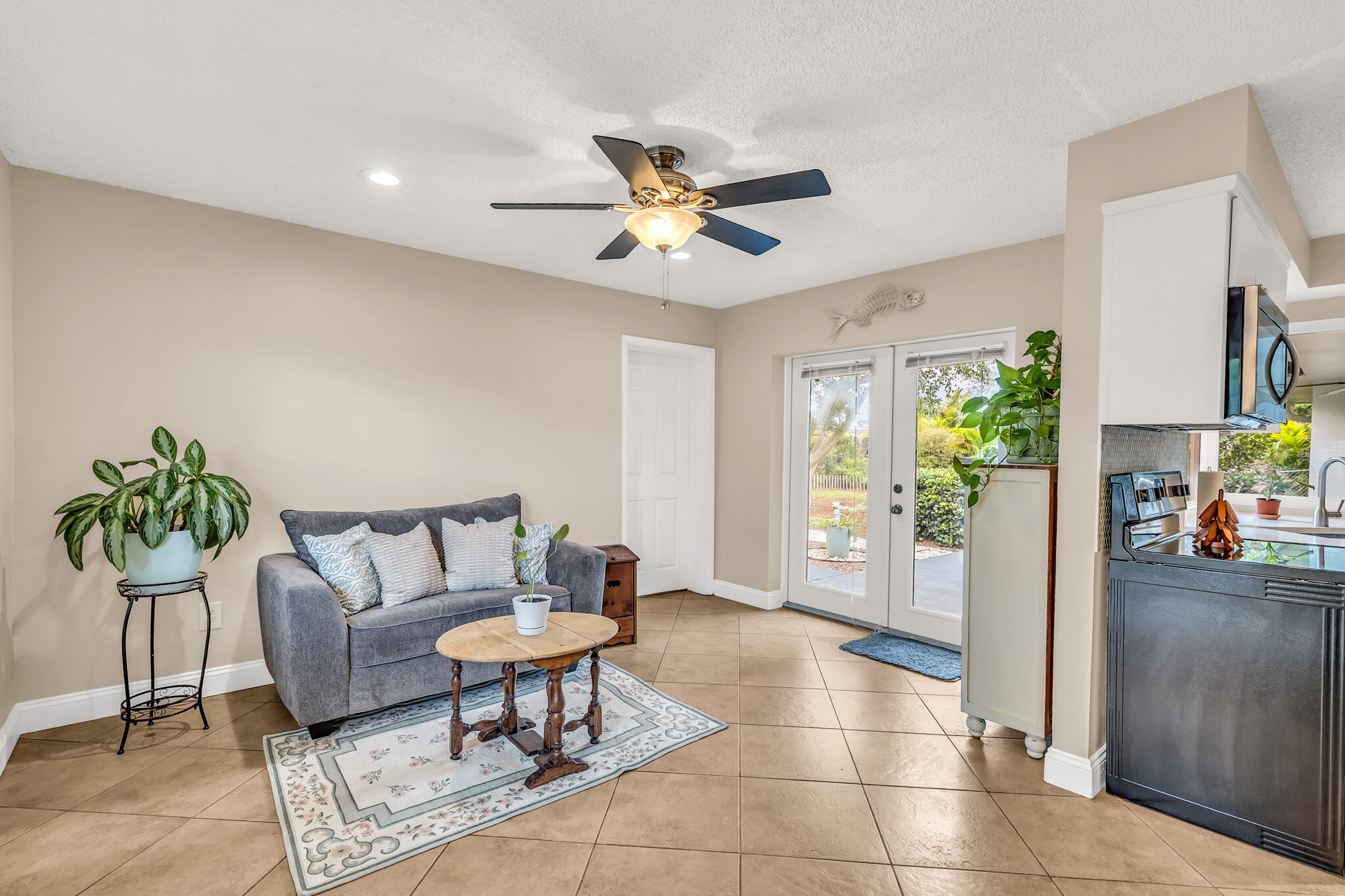 4648 Addison Street Boca Raton, FL 33428 - Photo 13 of 31 JN-43