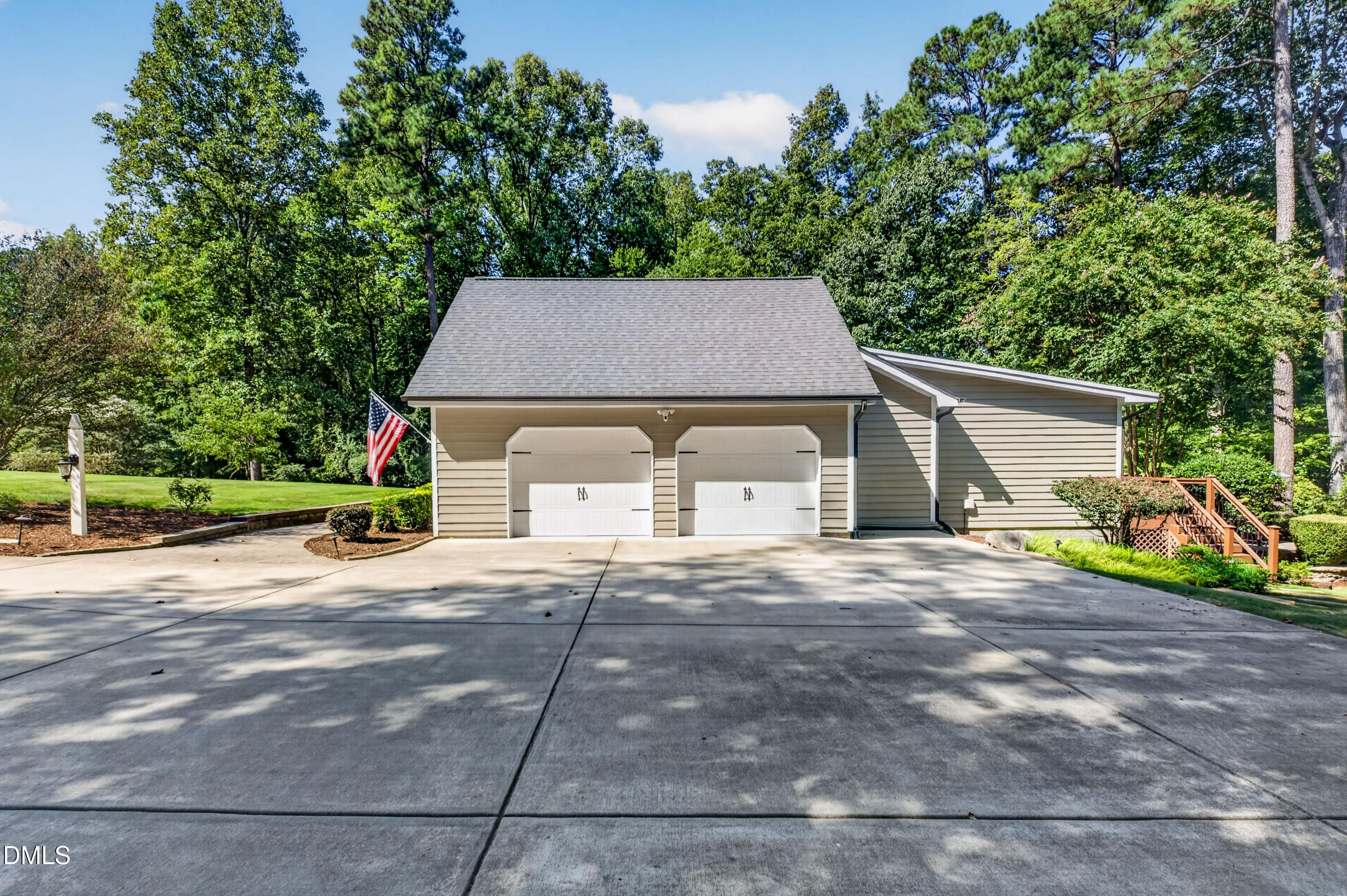 8501 Southfield Place Raleigh, NC 27615 - Photo 75 of 99 Exterior Side Garage