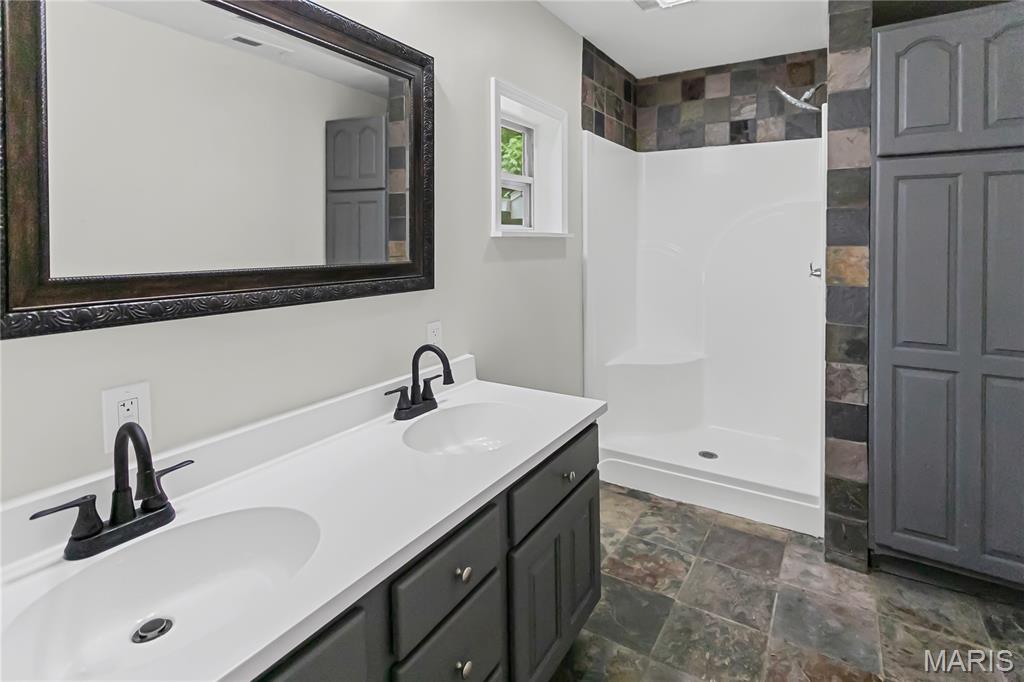 16665 Liberty Ridge Road Grafton, IL 62037 - Photo 19 of 45