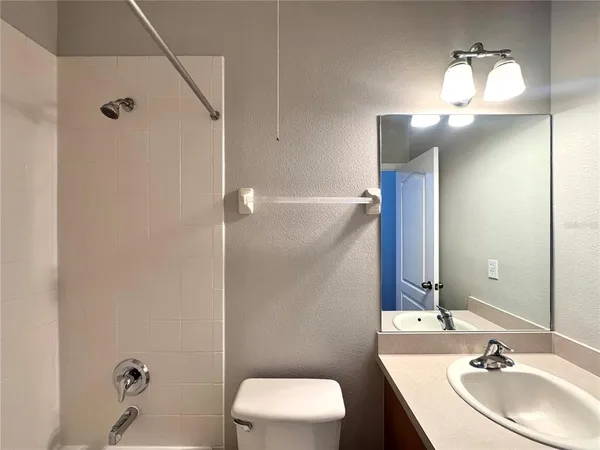 $1,699 | 3411 Wilshire Way Road, Unit 24, Orlando, FL 32829