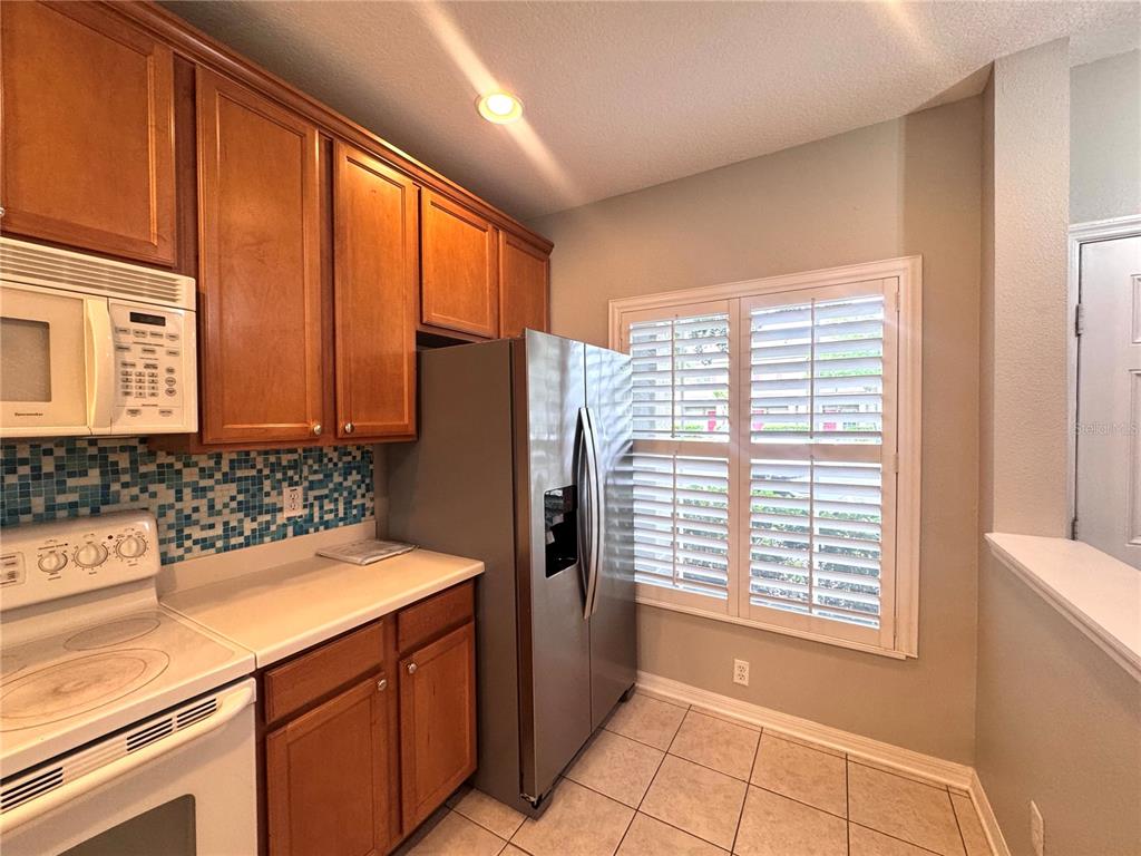 3411 Wilshire Way Road, Unit 24 Orlando, FL 32829 - Photo 6 of 20