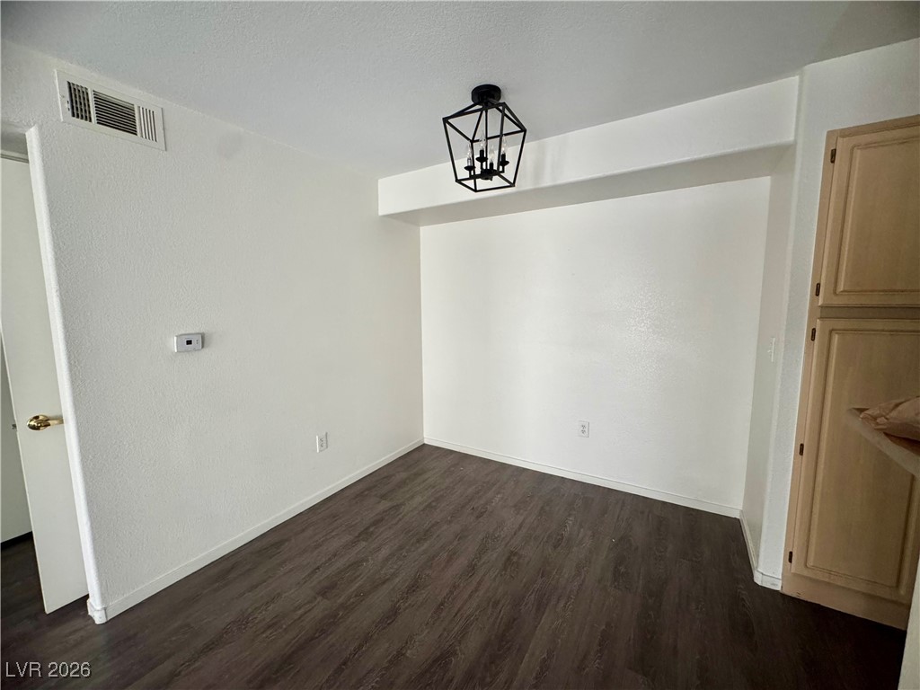 555 East Silverado Ranch Boulevard, Unit 1015 Las Vegas, NV 89183 - Photo 4 of 11