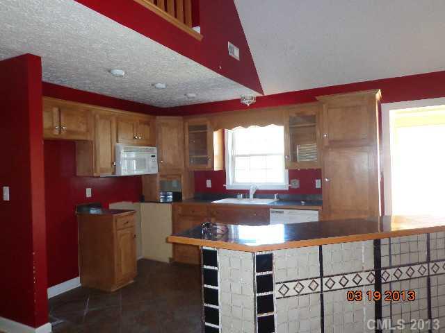 136 Old Fallston Road Cherryville, NC 28021 - Photo 2 of 12 Gallery Image 2
