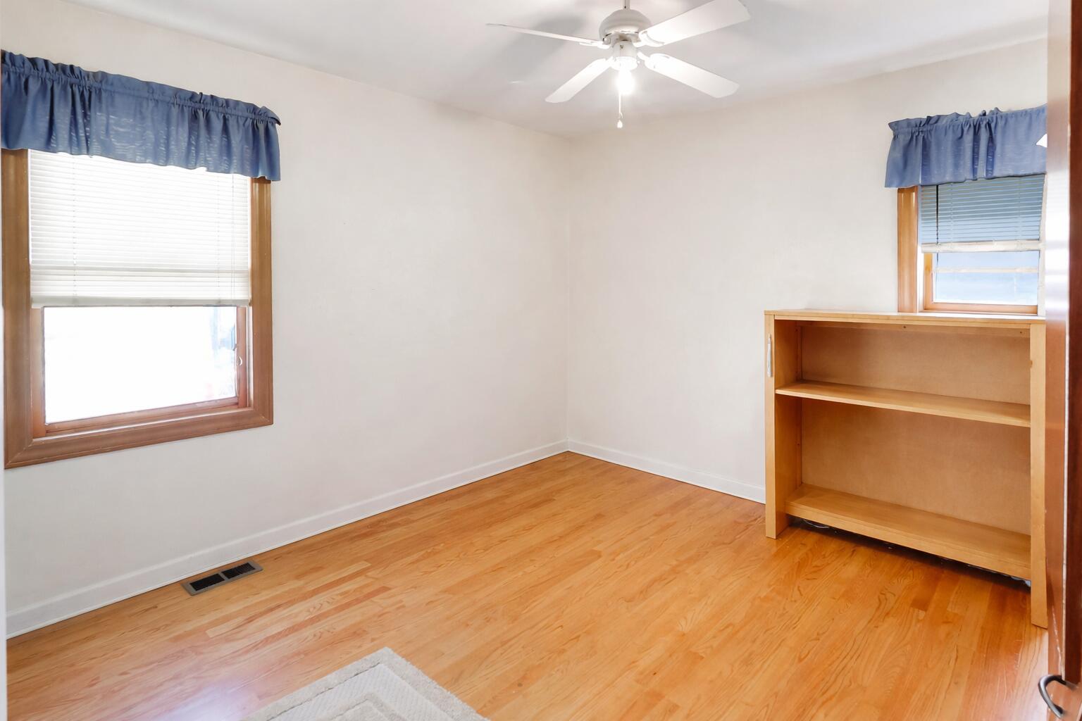 601 Madison Street Valparaiso, IN 46385 - Photo 15 of 26 1536x1024