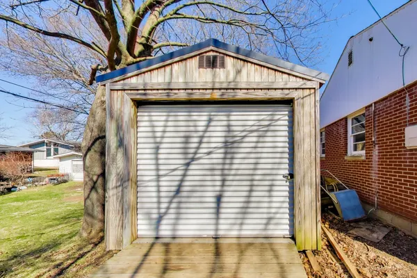 $315,000 | 601 Madison Street, Valparaiso, IN 46385