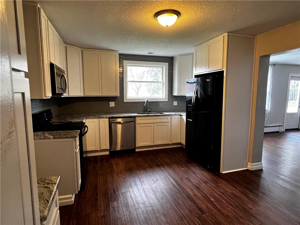 Granite countertops!