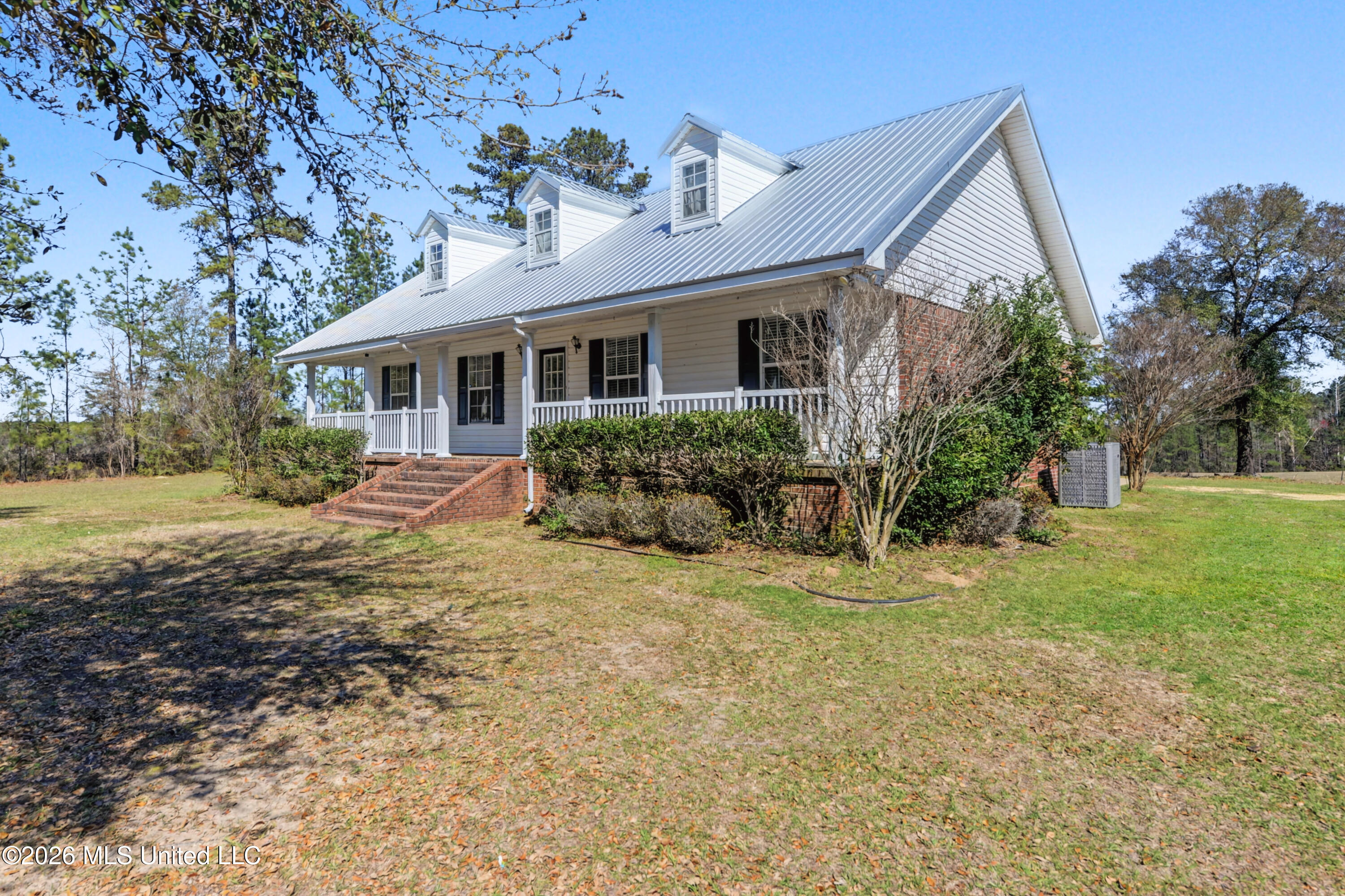 7138 Brushy Creek Road Lucedale, MS 39452 - Photo 2 of 24 IMG_0634