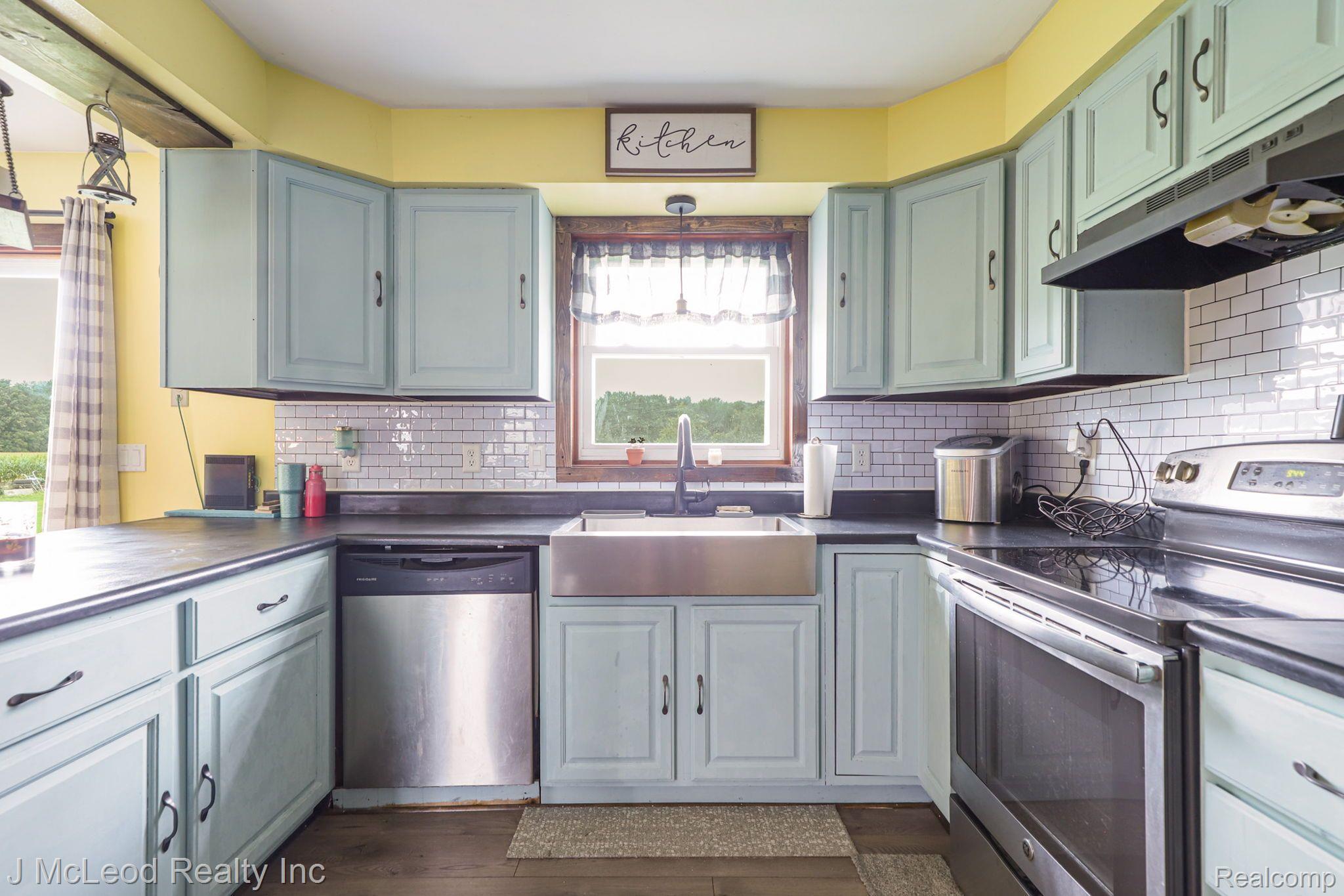 6388 Millington Road Millington, MI 48746 - Photo 15 of 59 Gallery Image 15