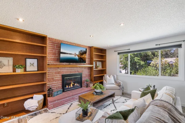 $584,900 | 1024 West Mill Avenue, Coeur D'Alene, ID 83814