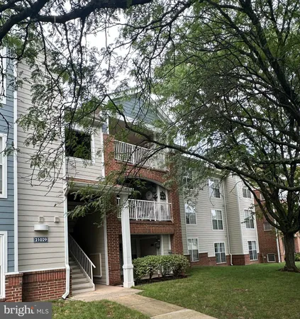 $309,900 | 21029 Timber Ridge Terrace, Unit 302, Ashburn, VA 20147