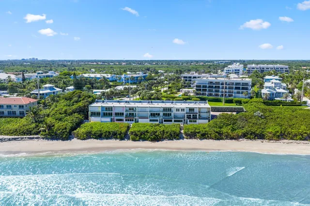 $2,250,000 | 1016 Ocean Drive, Juno Beach, FL 33408