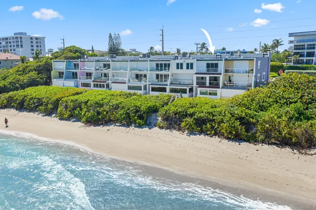 $2,250,000 | 1016 Ocean Drive, Juno Beach, FL 33408