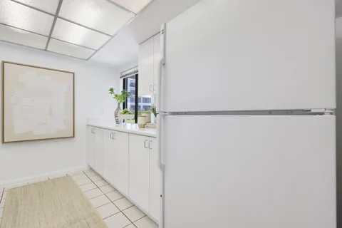 $2,395,000 | 1016 Ocean Drive, Juno Beach, FL 33408