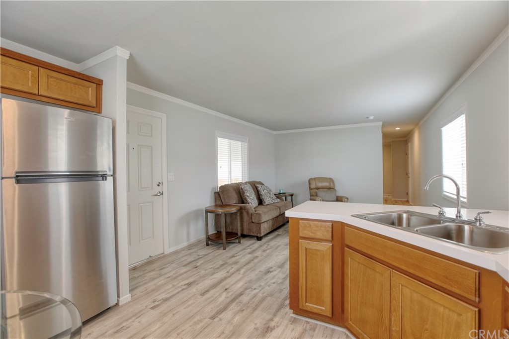 655 South Halcyon Road, Unit 13 Arroyo Grande, CA 93420 - Photo 5 of 21 Gallery Image 5