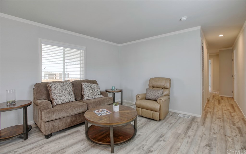 655 South Halcyon Road, Unit 13 Arroyo Grande, CA 93420 - Photo 6 of 21 Gallery Image 6