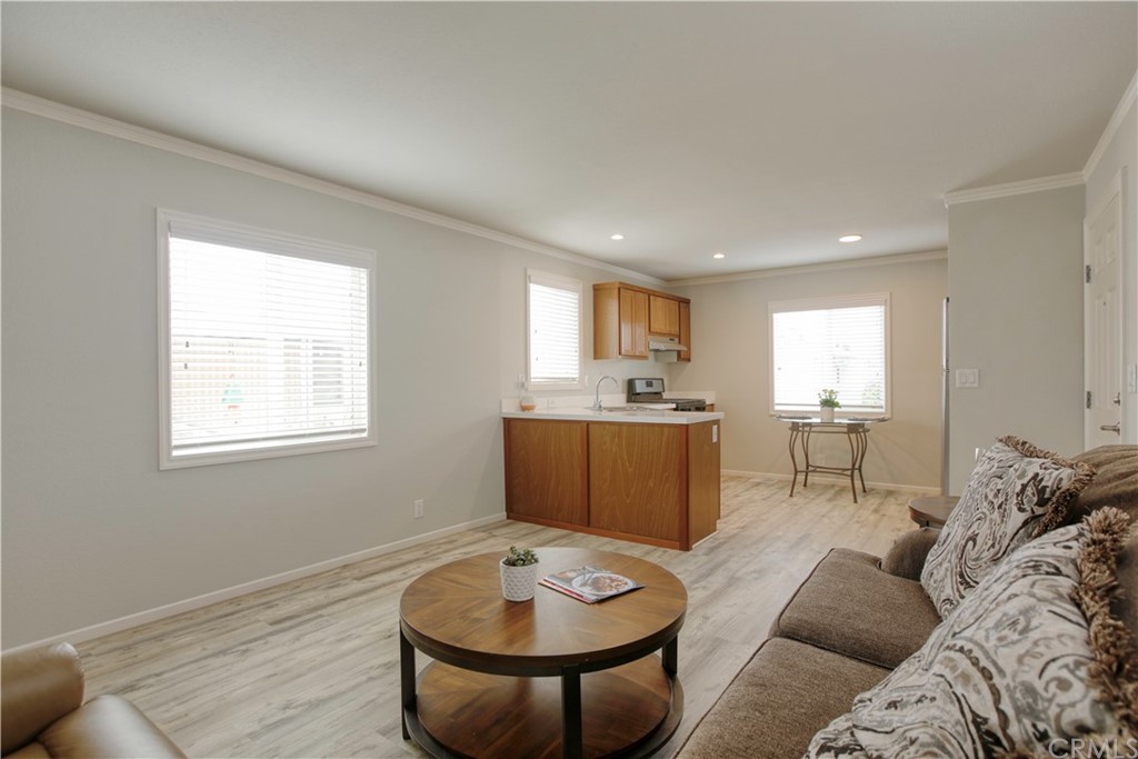 655 South Halcyon Road, Unit 13 Arroyo Grande, CA 93420 - Photo 8 of 21 Gallery Image 8