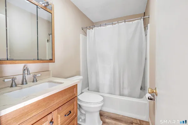 $230,000 | 55 Thompson Street, Unit 11G, East Haven, CT 06513