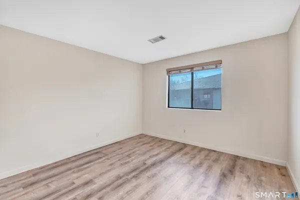 $230,000 | 55 Thompson Street, Unit 11G, East Haven, CT 06513