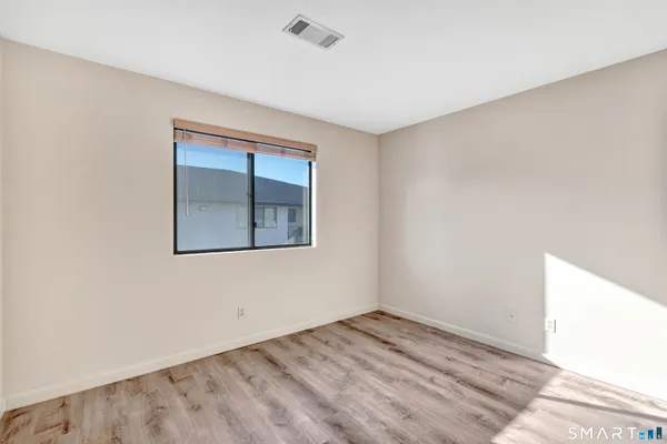 $230,000 | 55 Thompson Street, Unit 11G, East Haven, CT 06513