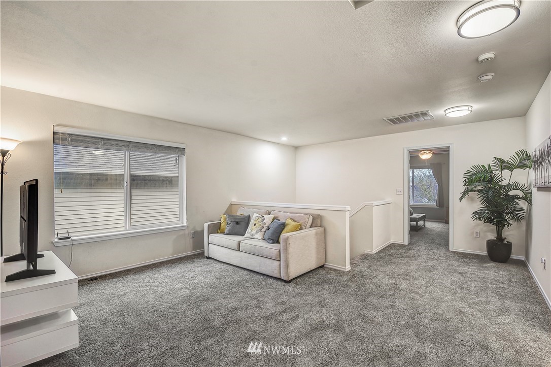 15510 40th Drive Southeast Bothell, WA 98012 - Photo 22 of 35 Gallery Image 22