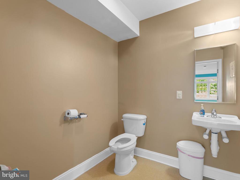 22929 Frederick Road Clarksburg, MD 20871 - Photo 30 of 46 Bath - Lower Level