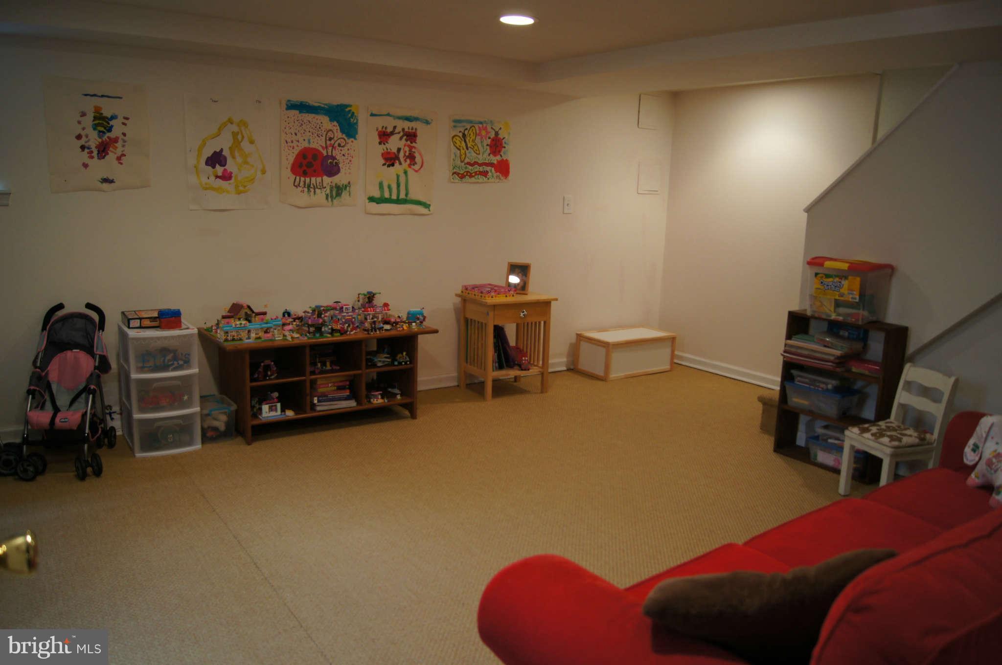 1 Murdock Road Baltimore, MD 21212 - Photo 14 of 30 Finished lower level playroom