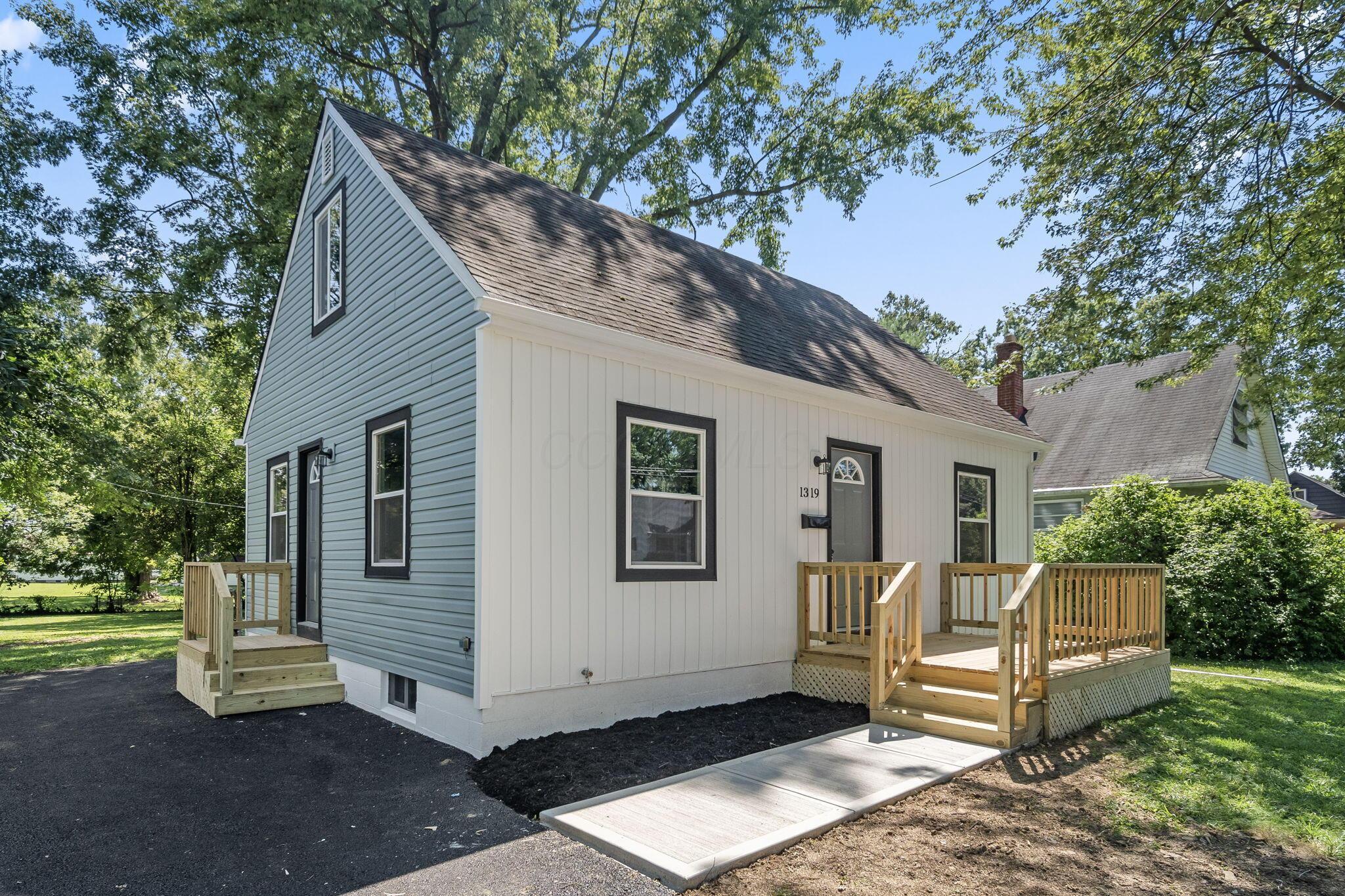 1319 Northridge Road Columbus, OH 43224 - Photo 9 of 66 9-web-or-mls-DSC05316