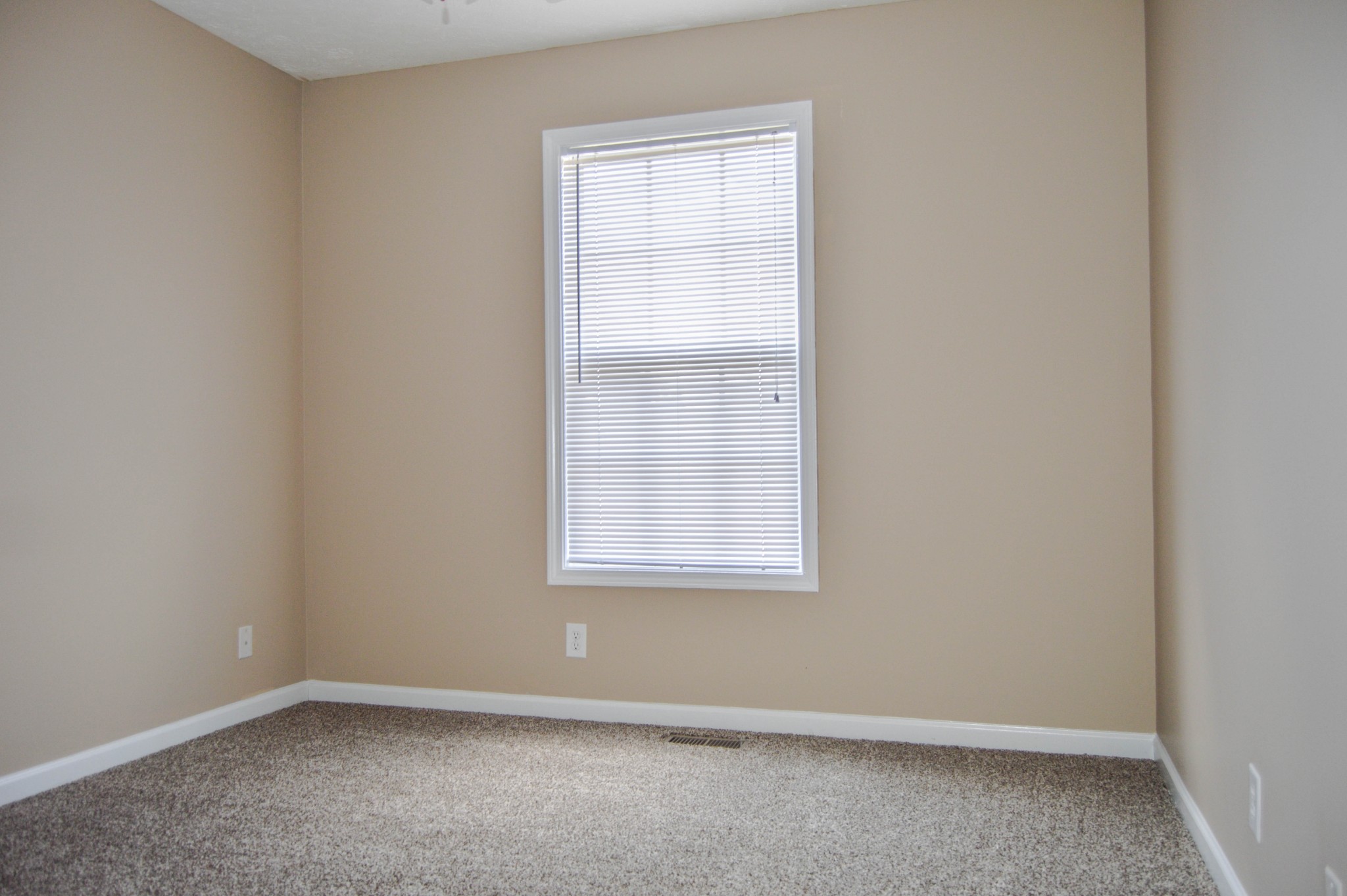 2769 Ridgepole Drive Clarksville, TN 37040 - Photo 10 of 14
