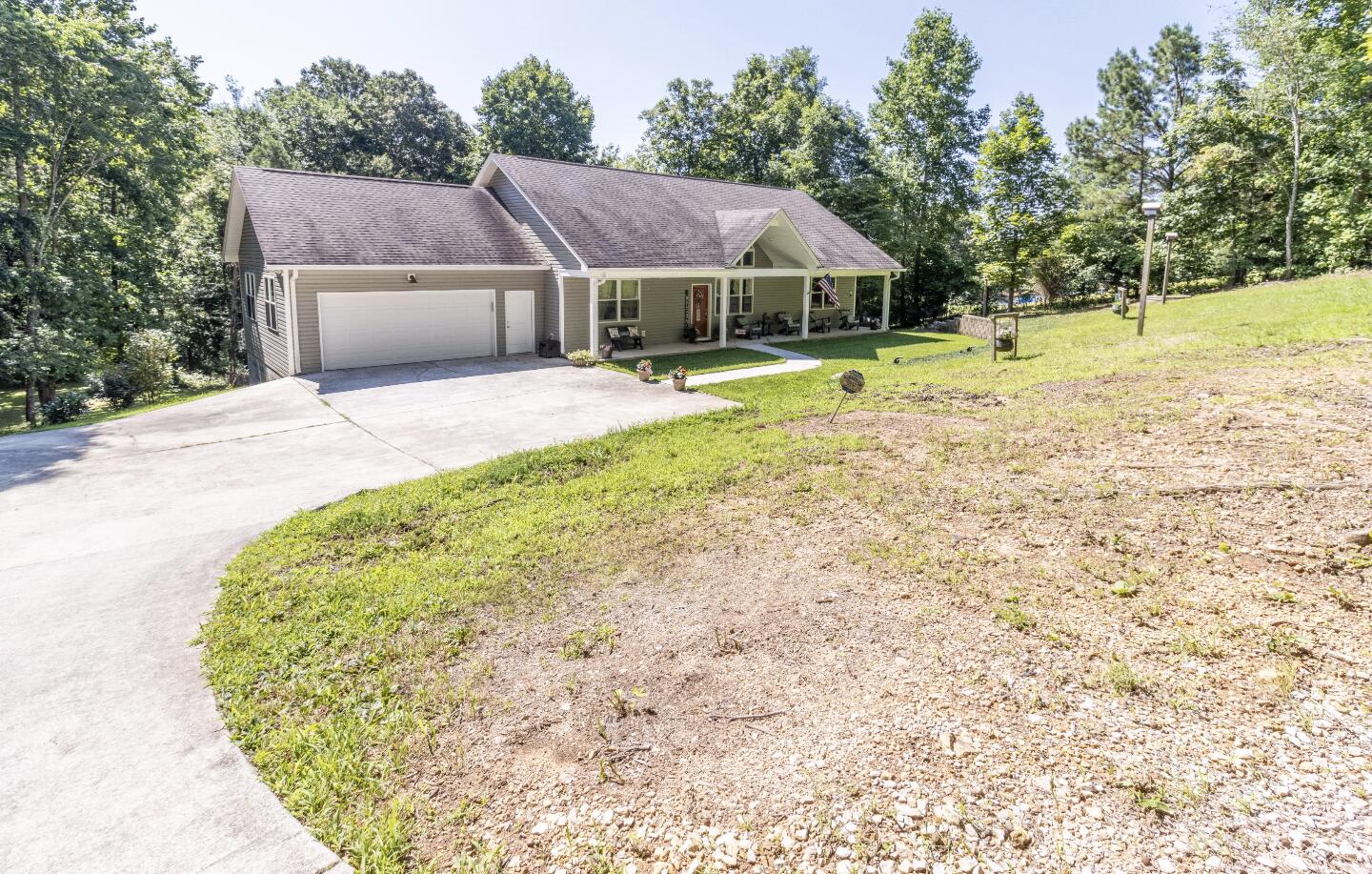 4642 Howardsville Road Apison, TN 37302 - Photo 1 of 27 Screenshot_20230629-223049~2