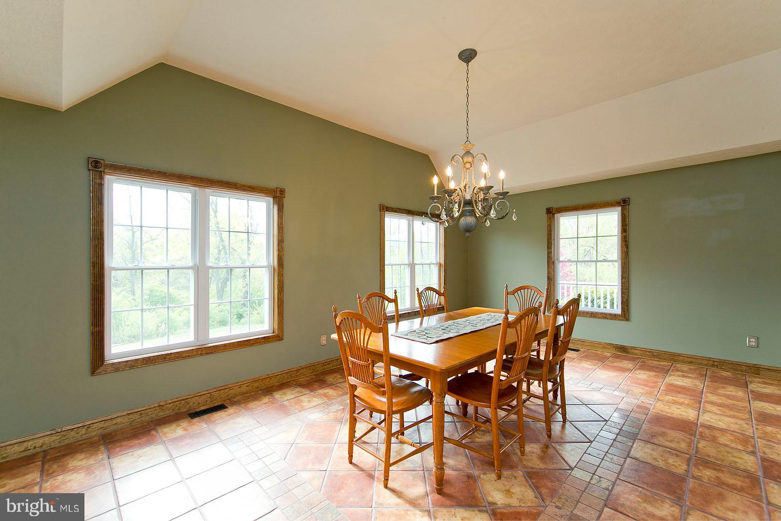 426 White Hall Road Winchester, VA 22603 - Photo 15 of 76 Dining Room