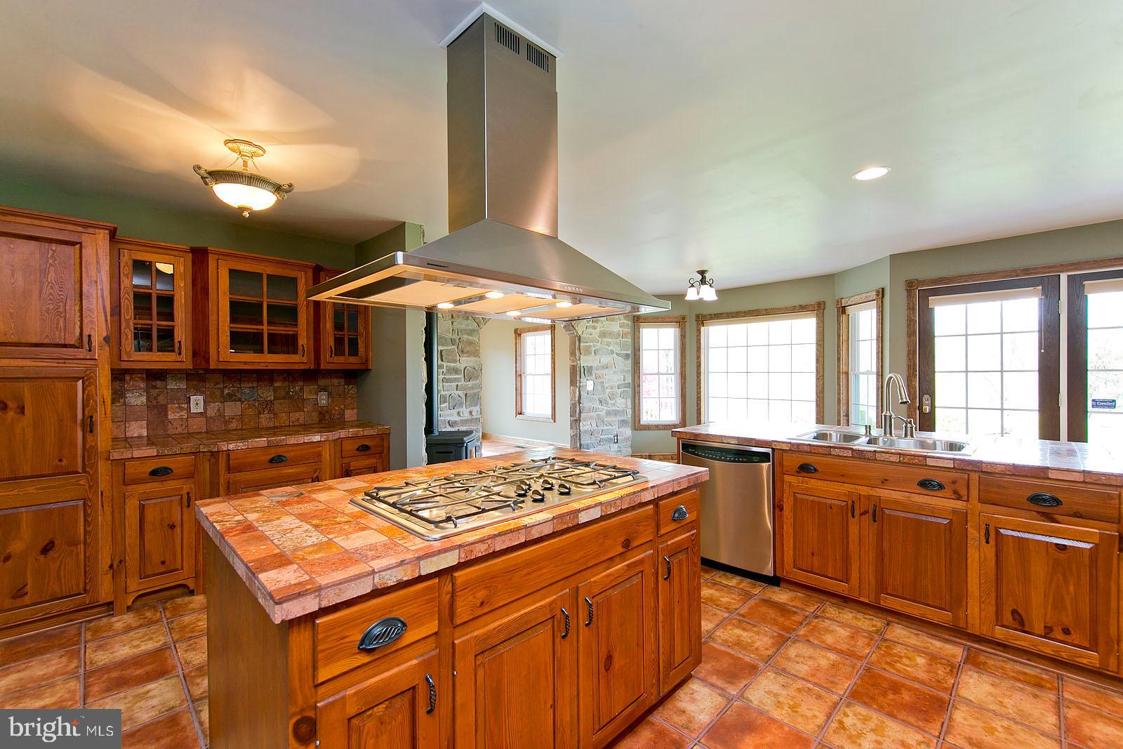426 White Hall Road Winchester, VA 22603 - Photo 7 of 76 Kitchen