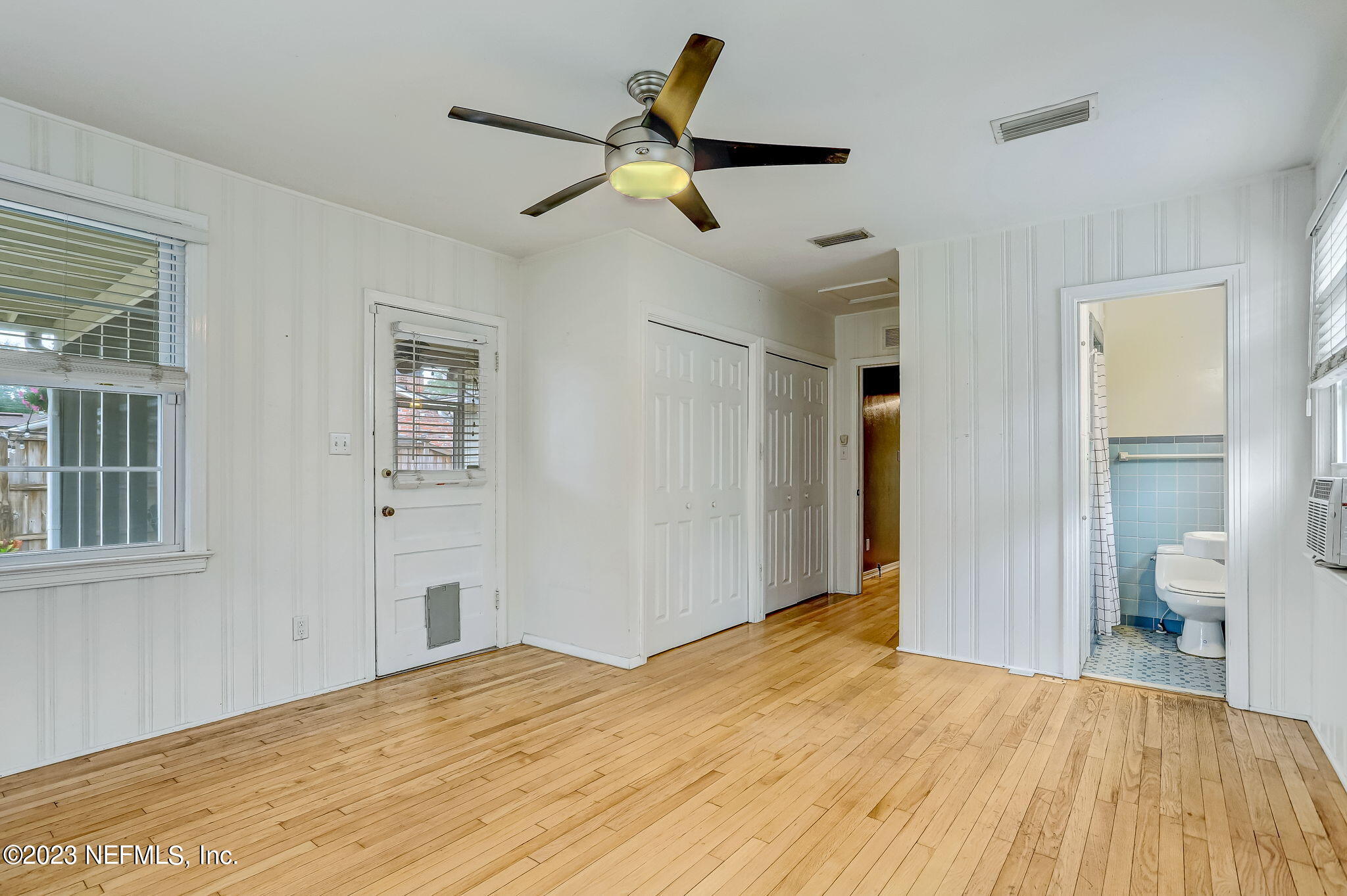 1620 Charon Road Jacksonville, FL 32205 - Photo 22 of 42 PRIMARY BEDROOM