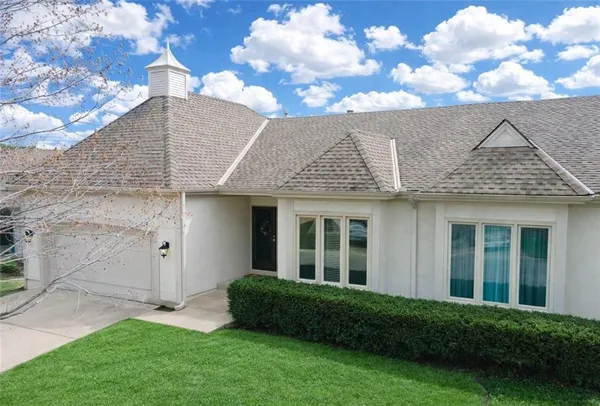 $430,000 | 12831 Cambridge Road, Leawood, KS 66209