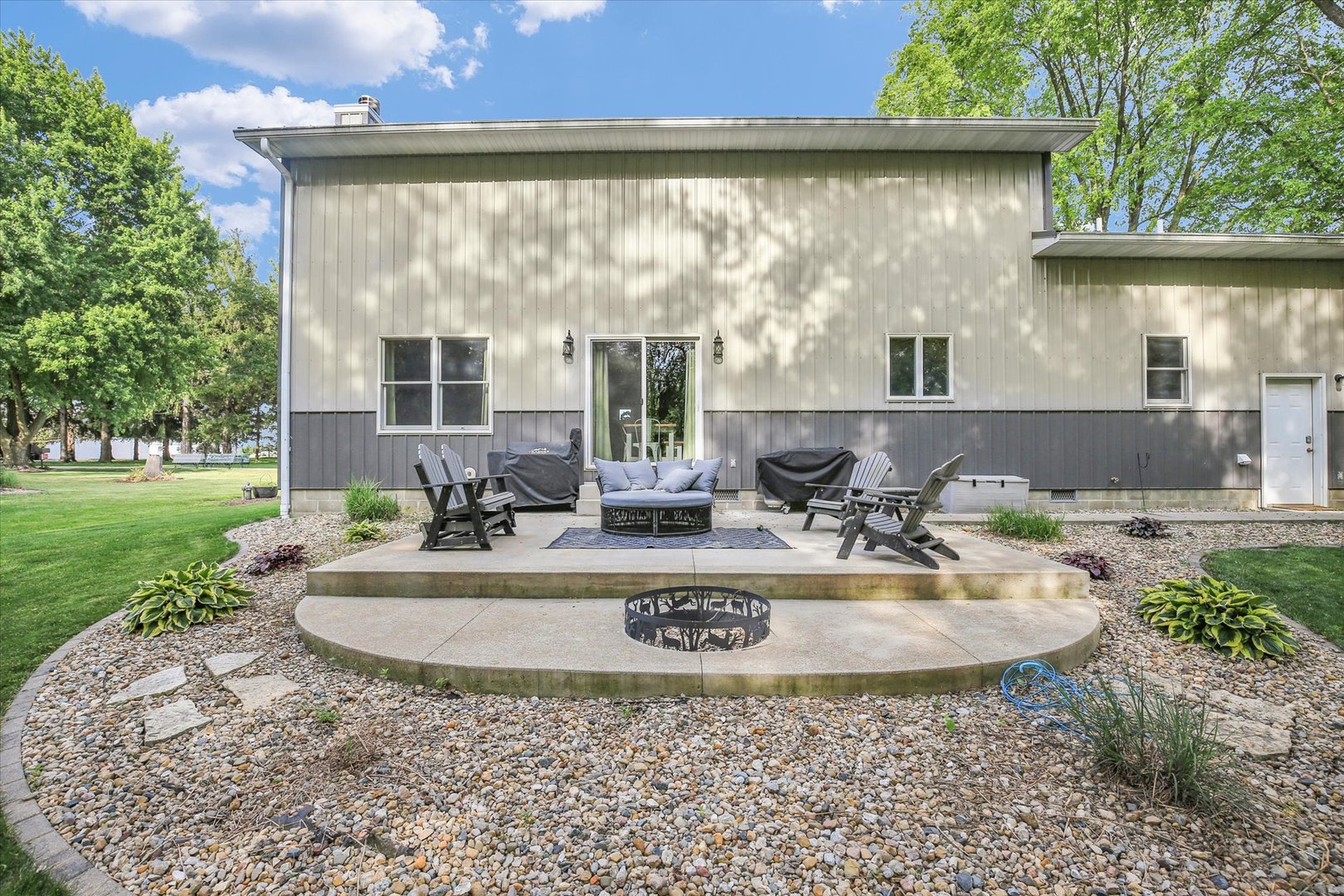 8909 North 2300 E Road Fairbury, IL 61739 - Photo 53 of 63