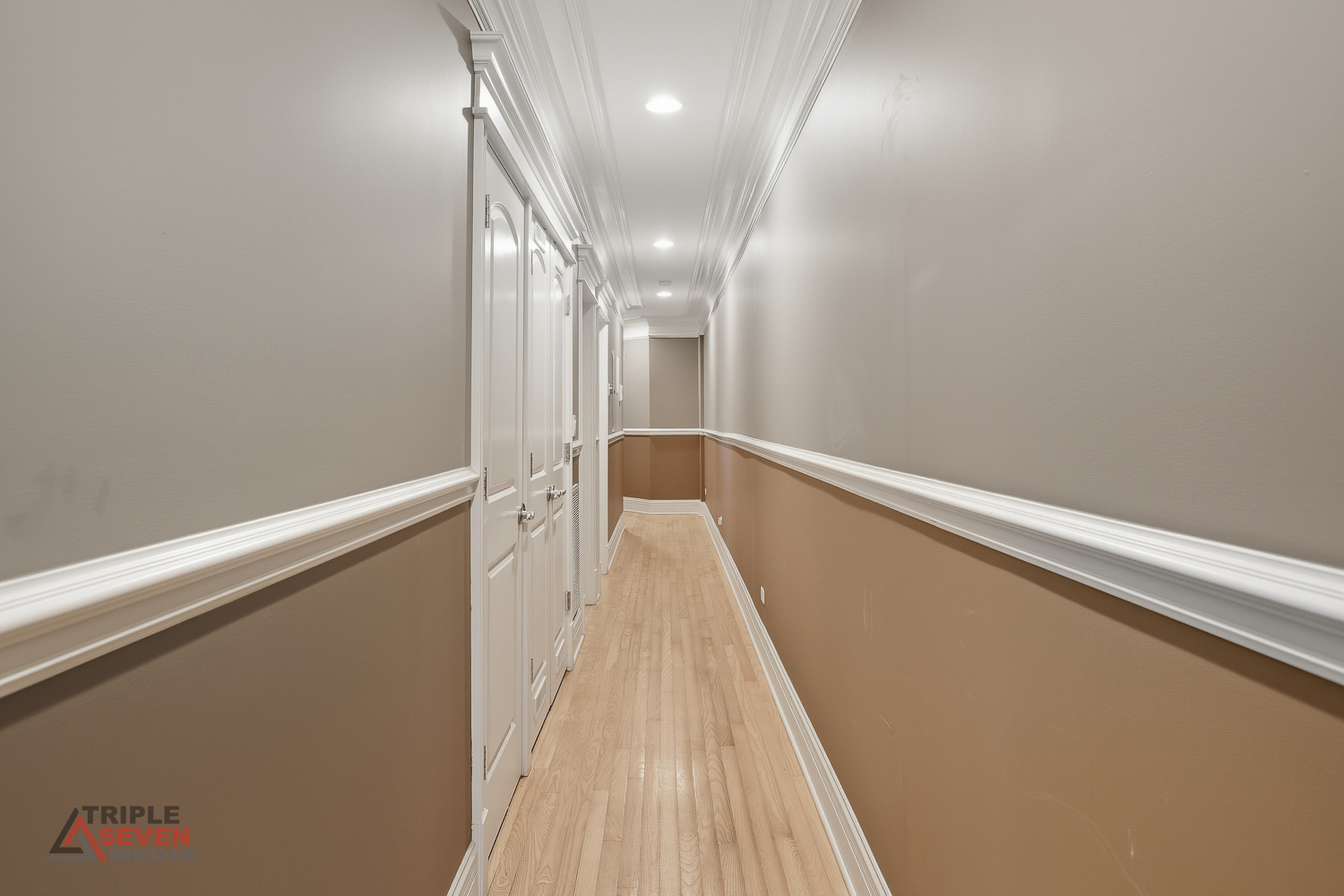 5039 South Michigan Avenue, Unit 1S Chicago, IL 60615 - Photo 8 of 25 a view of gallery