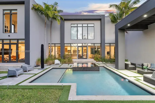 $4,299,000 | 1009 Northeast 104th Street, Miami Shores, FL 33138