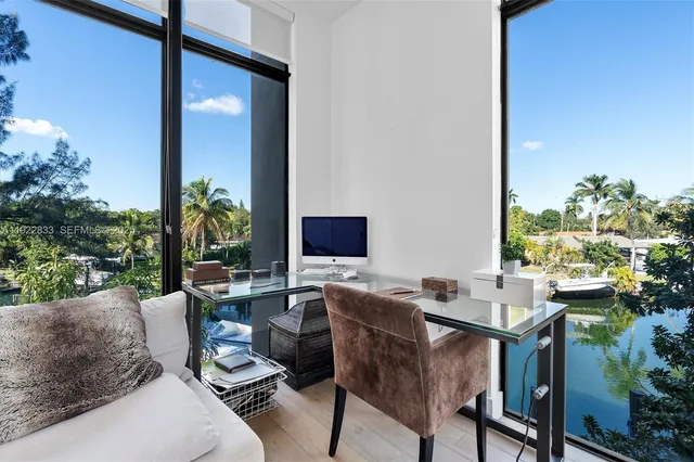 $4,299,000 | 1009 Northeast 104th Street, Miami Shores, FL 33138