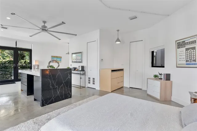 $4,299,000 | 1009 Northeast 104th Street, Miami Shores, FL 33138