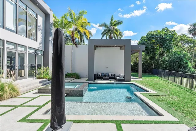 $4,299,000 | 1009 Northeast 104th Street, Miami Shores, FL 33138