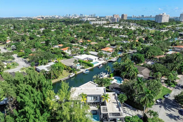 $4,299,000 | 1009 Northeast 104th Street, Miami Shores, FL 33138