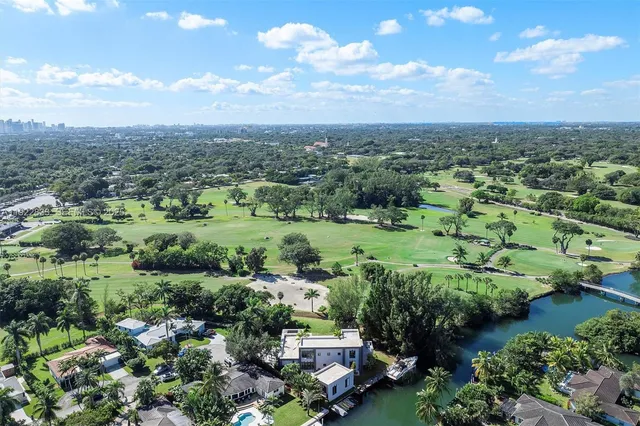 $4,299,000 | 1009 Northeast 104th Street, Miami Shores, FL 33138