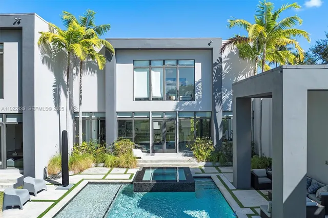 $4,299,000 | 1009 Northeast 104th Street, Miami Shores, FL 33138