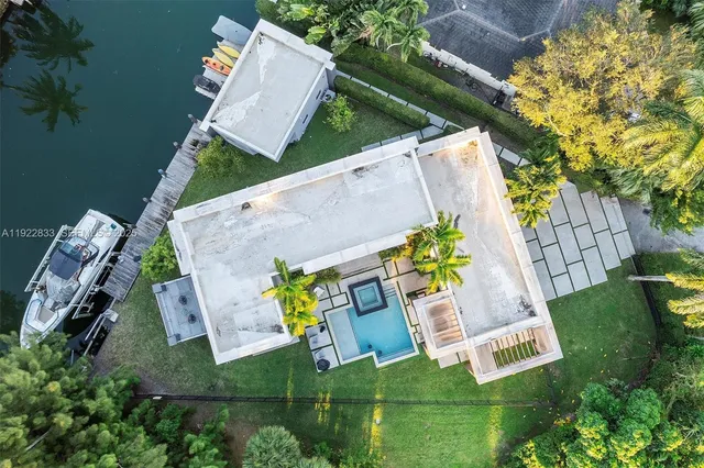 $4,299,000 | 1009 Northeast 104th Street, Miami Shores, FL 33138