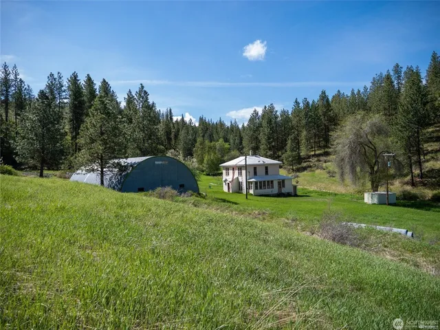 $895,000 | 39297 Halvorson Canyon Road North, Creston, WA 99117