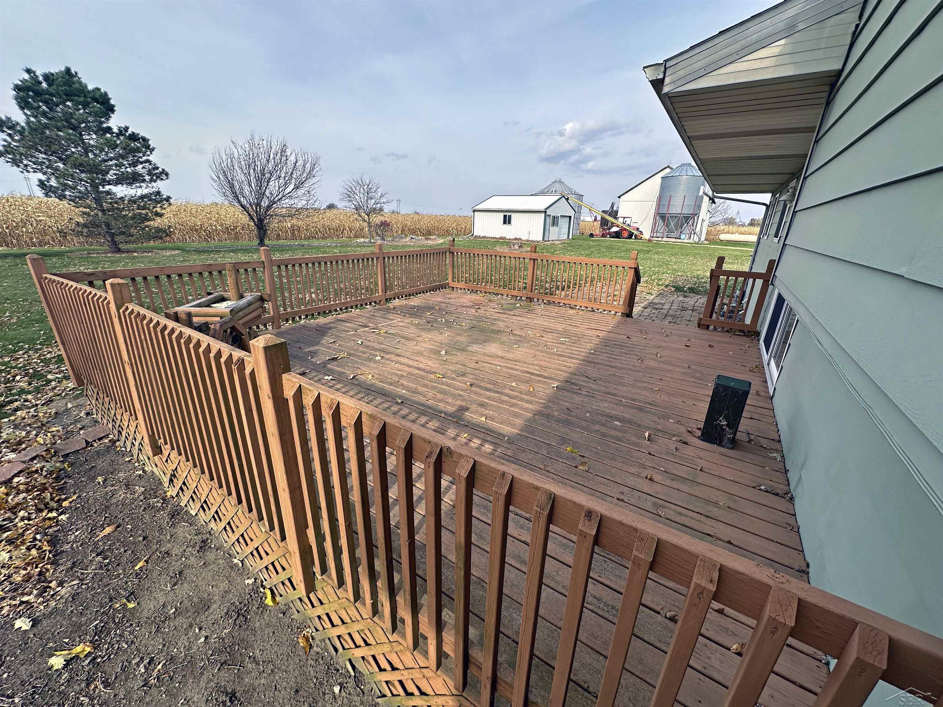 19102 Bueche Road New Lothrop, MI 48460 - Photo 10 of 30 50160763-67e4274a-045c-4bbf-9e47-c9a56fdd1f13.JPG
