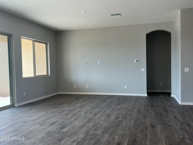 $680,146 | 15911 West Montana De Oro Drive, Surprise, AZ 85387