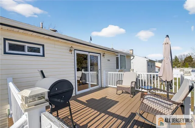 $550,000 | 44 Shirley Boulevard, Old Bridge, NJ 08857