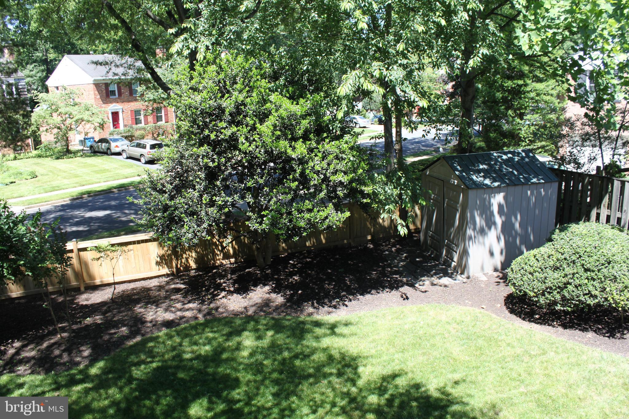 1214 Colonial Road McLean, VA 22101 - Photo 22 of 26