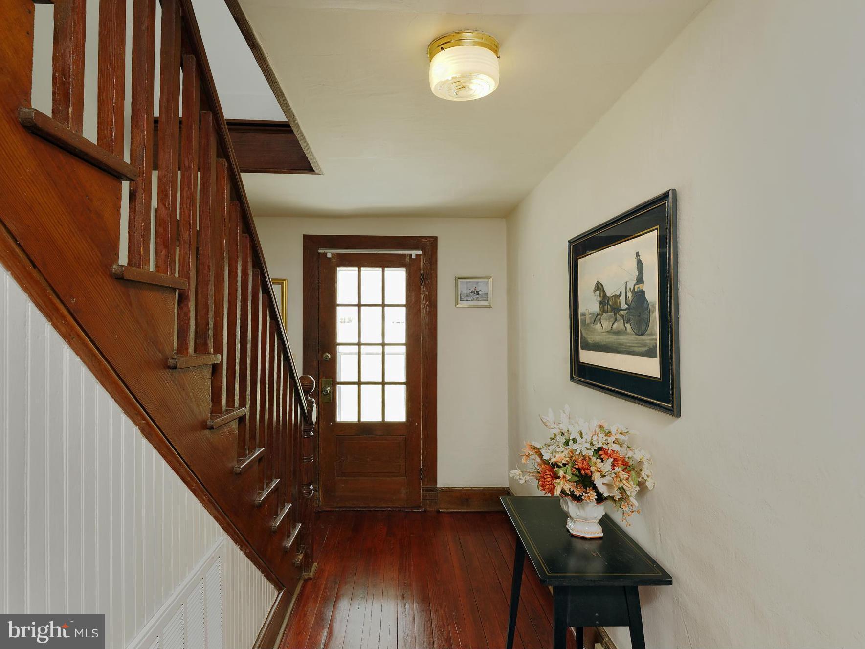 3305 Rectortown Road Marshall, VA 20115 - Photo 3 of 30 Front hall w/newly refinished wood floors.